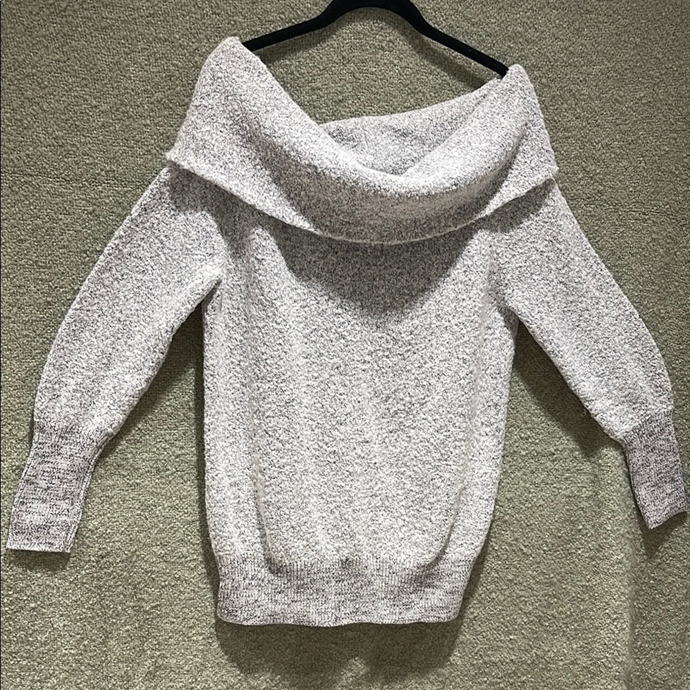 Banana Republic Gray Off-the-Shoulder Long Sweater/Tunic